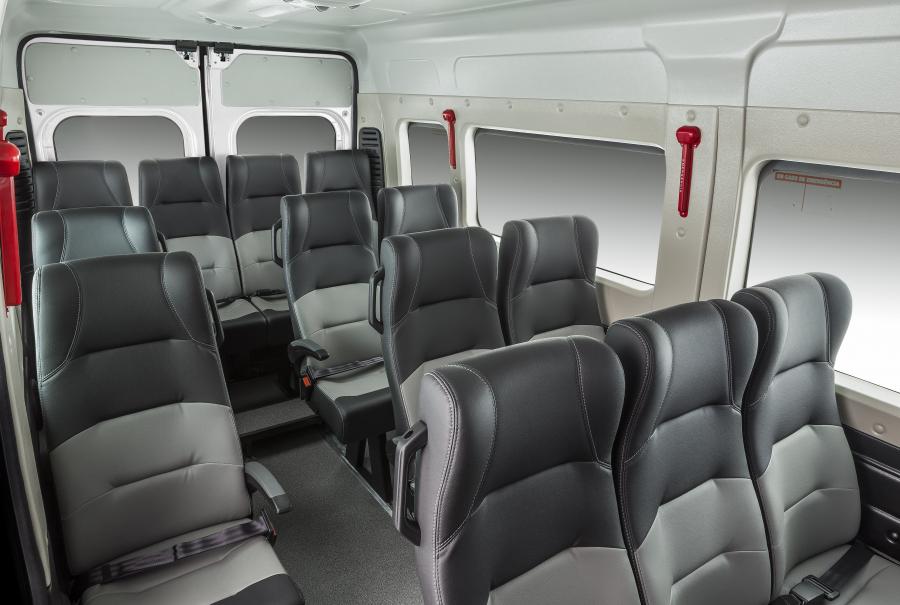 Интерьер Fiat Ducato Multi Escolar 2018 года  (LA) (фото 10 из 14)